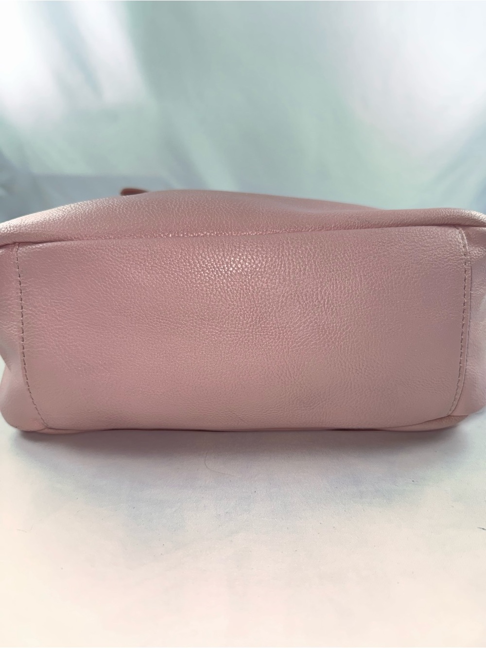 Betsey Johnson Pink Bow Front Backpack - Picture 4 of 17